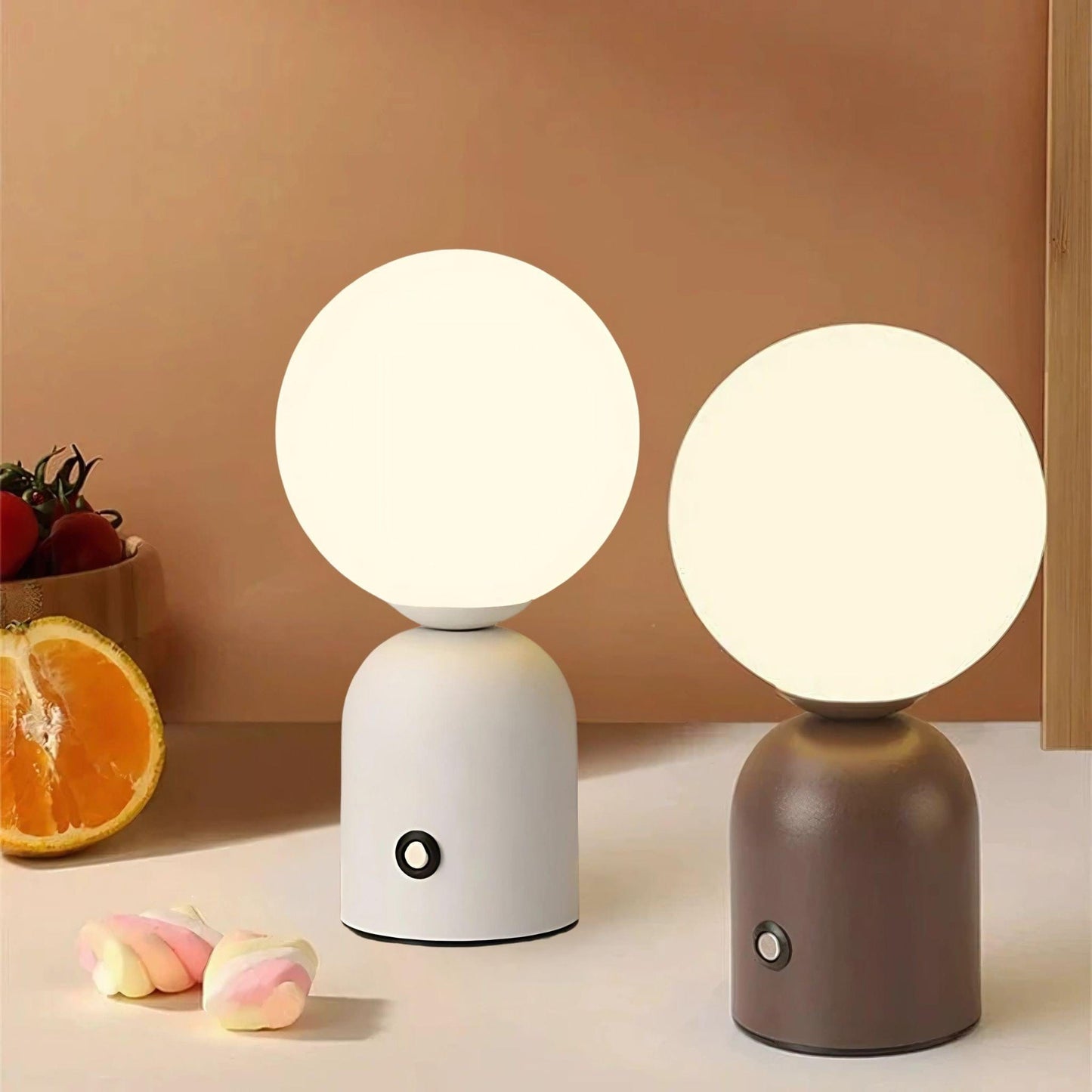 Lampe de chevet colorée