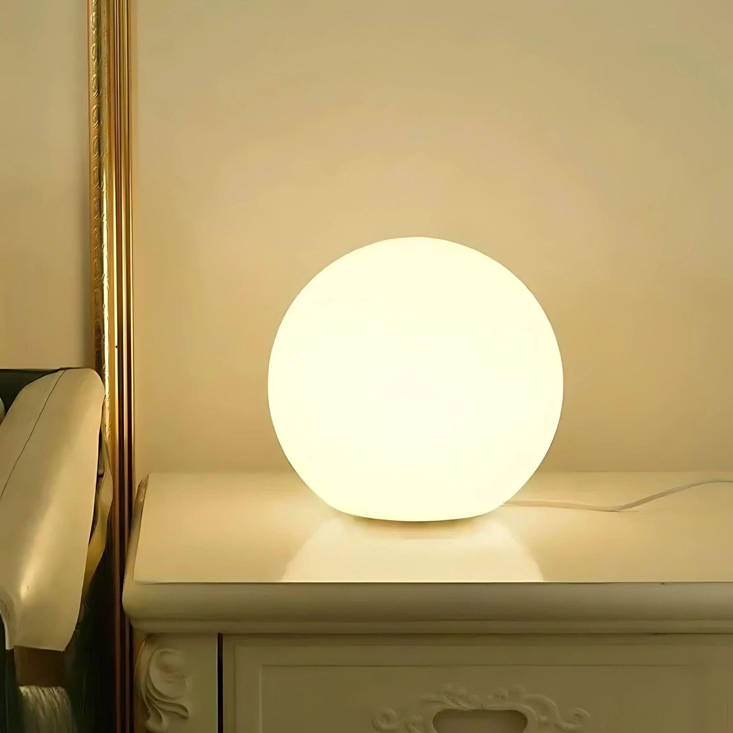 Lampe de chevet globe