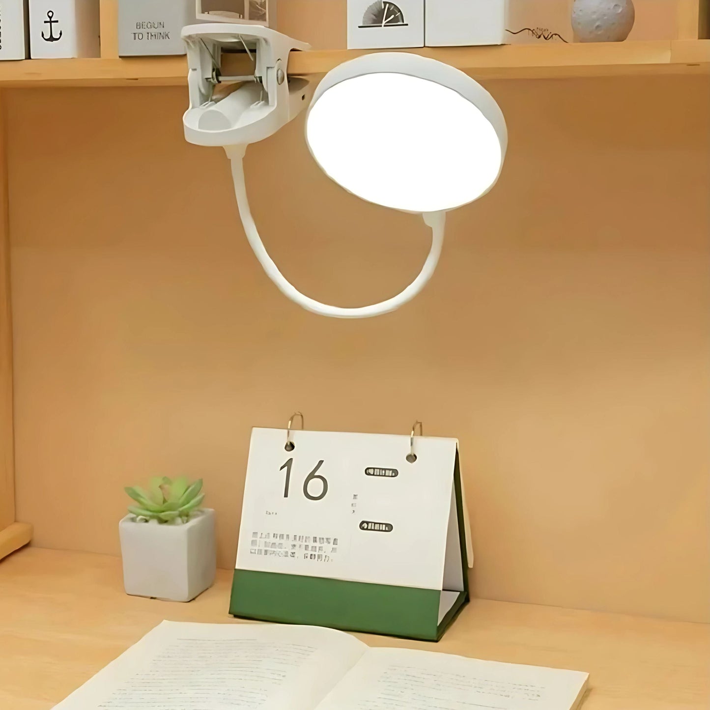 Lampe de chevet Pince