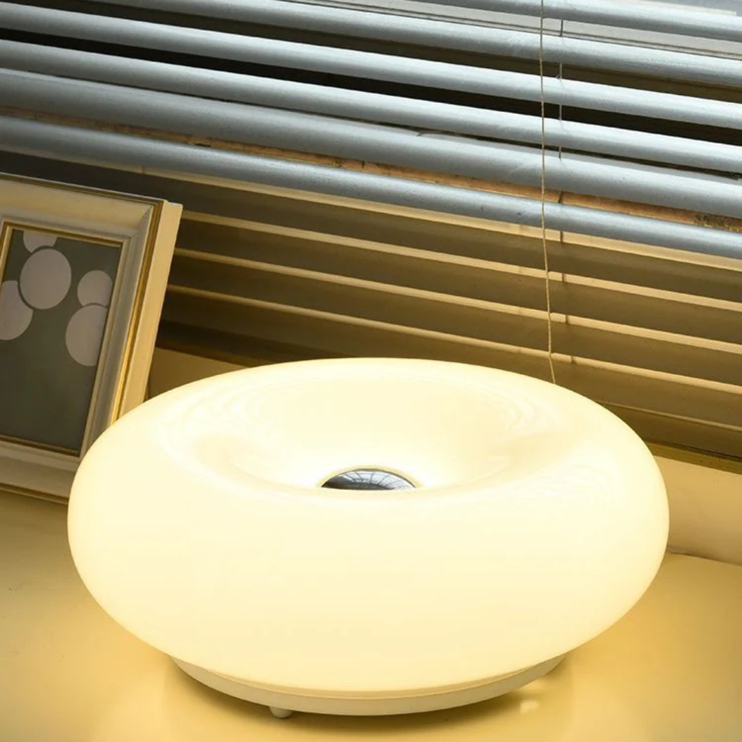 Lampe de chevet LED USB IllumeNest